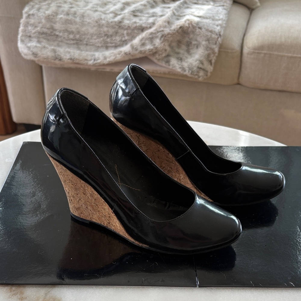 Black Cork Wedge Leather Pumps